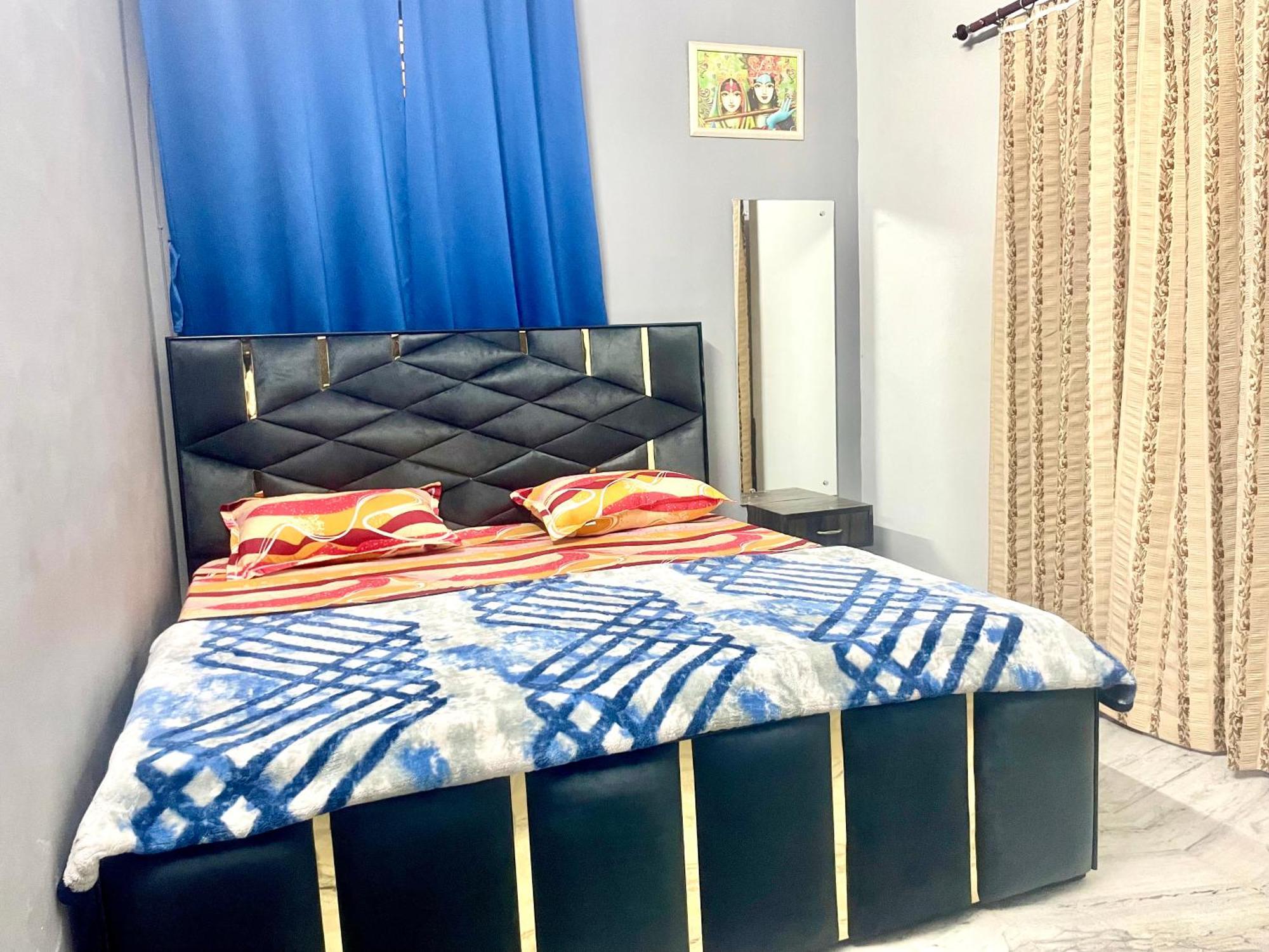Zenroofs -a 5 Bhk In Centre Jaipur