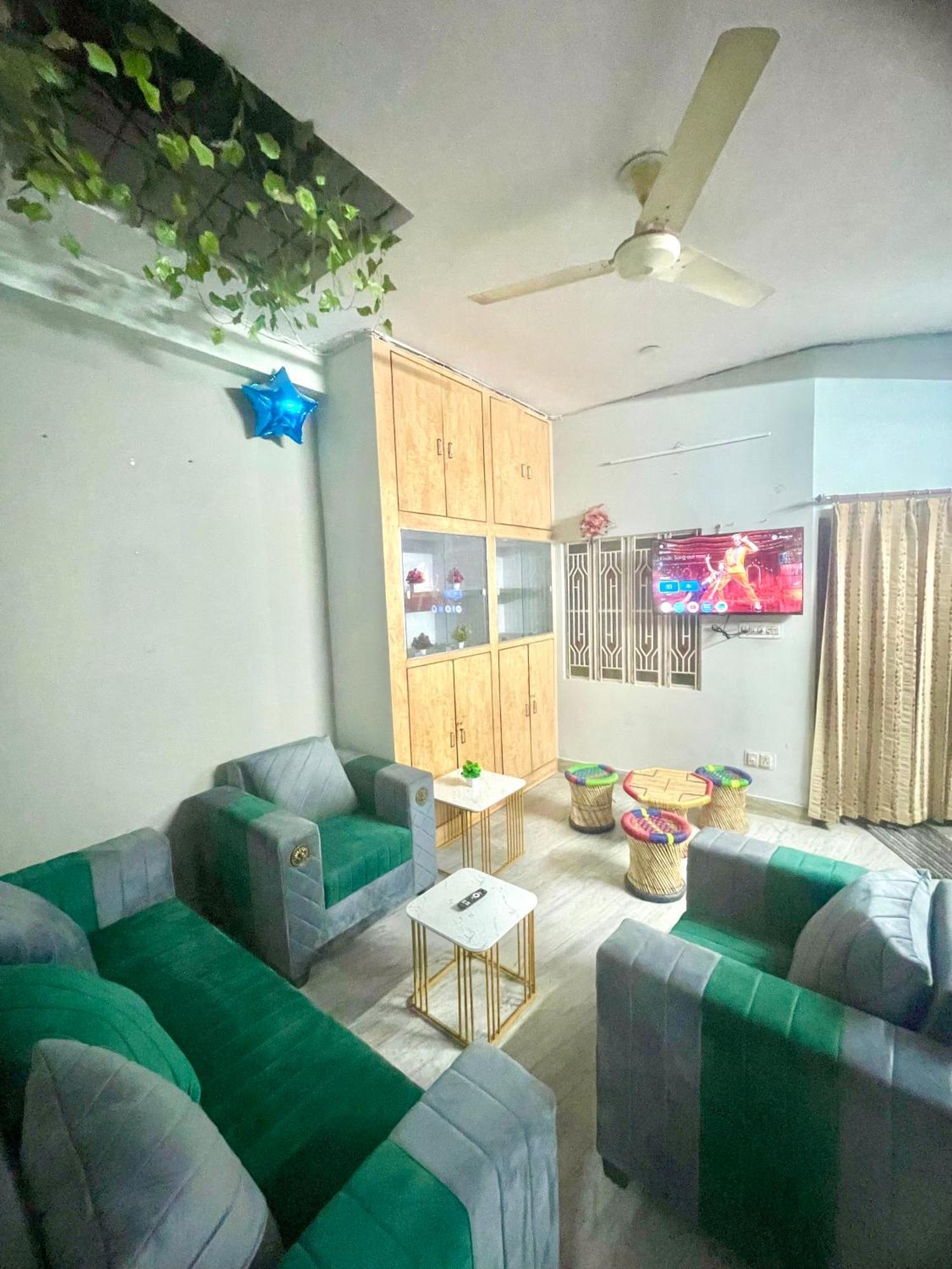 Zenroofs -a 5 Bhk In Centre Jaipur